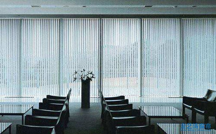 辦公窗簾都有什么材質的 辦公室定做窗簾注意事項 辦公窗簾