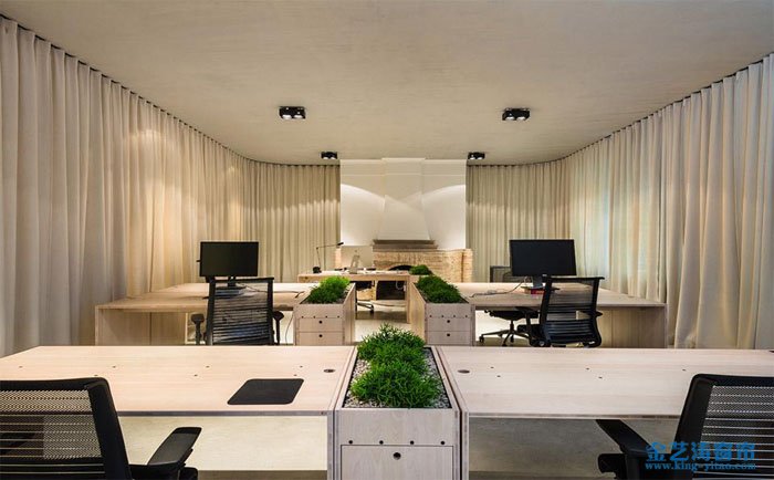 小窗戶怎么掛窗簾好看,金藝濤窗簾網教你小窗戶窗簾搭配技巧 布藝簾