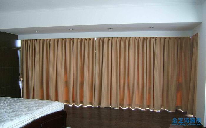 窗簾價(jià)格一般多少錢(qián) 窗簾便宜貴差別在哪里 布藝窗簾